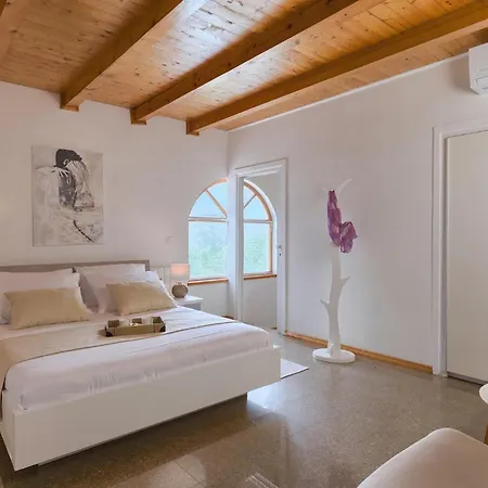 Holiday home Naturavita *