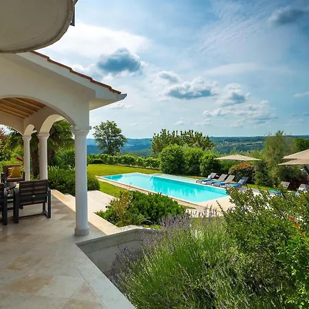 Holiday home Naturavita